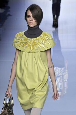 66936_puc_fw08_021_Celebrity_City_FS_123_389lo.jpg