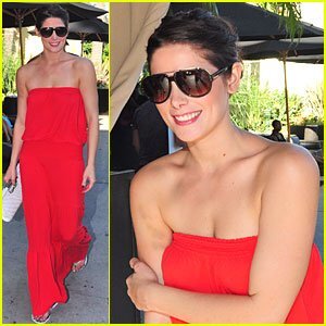 ashley-greene-red-hot.jpeg