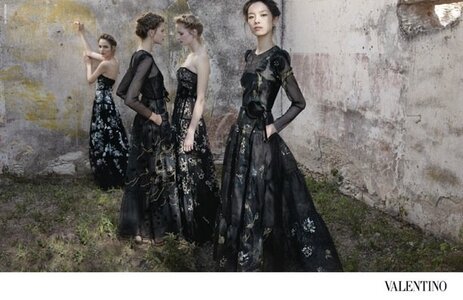 VALENTINO-4.jpg