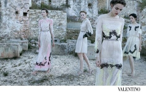 VALENTINO-3.jpg