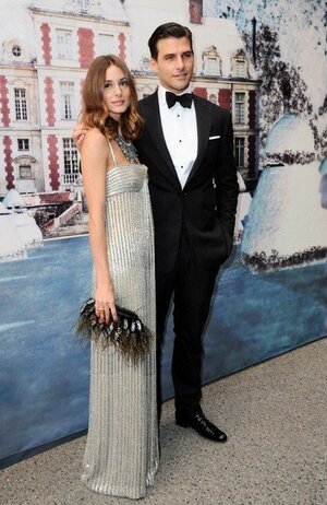 Olivia+Palermo+White+Fairy+Tale+Love+Ball+QJcpQ_ofa3wl.jpg