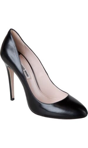 black pump.jpg