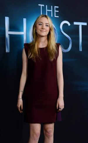 -The-Host-Los-Angeles-Premiere-March-19-2013-saoirse-ronan-33992585-616-1000.jpg