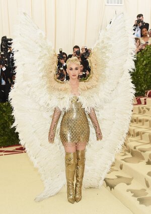 Katy-Perry-2018-Met-Gala.jpg