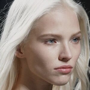 Sasha Luss